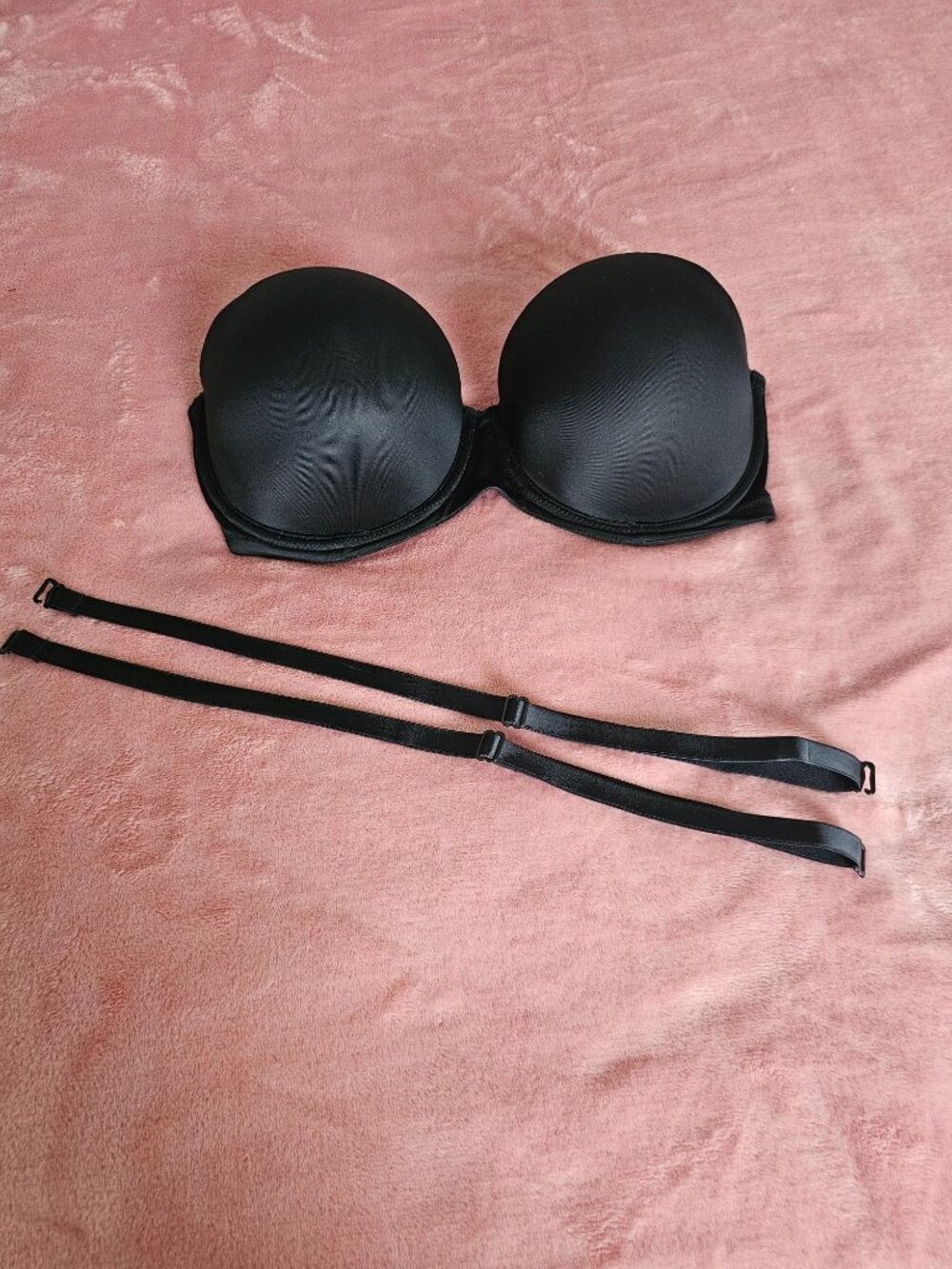 VICTORIA'S SECRET PINK Black Push-Up Bra With Pink Interior – 34DD - Picture 7 of 13